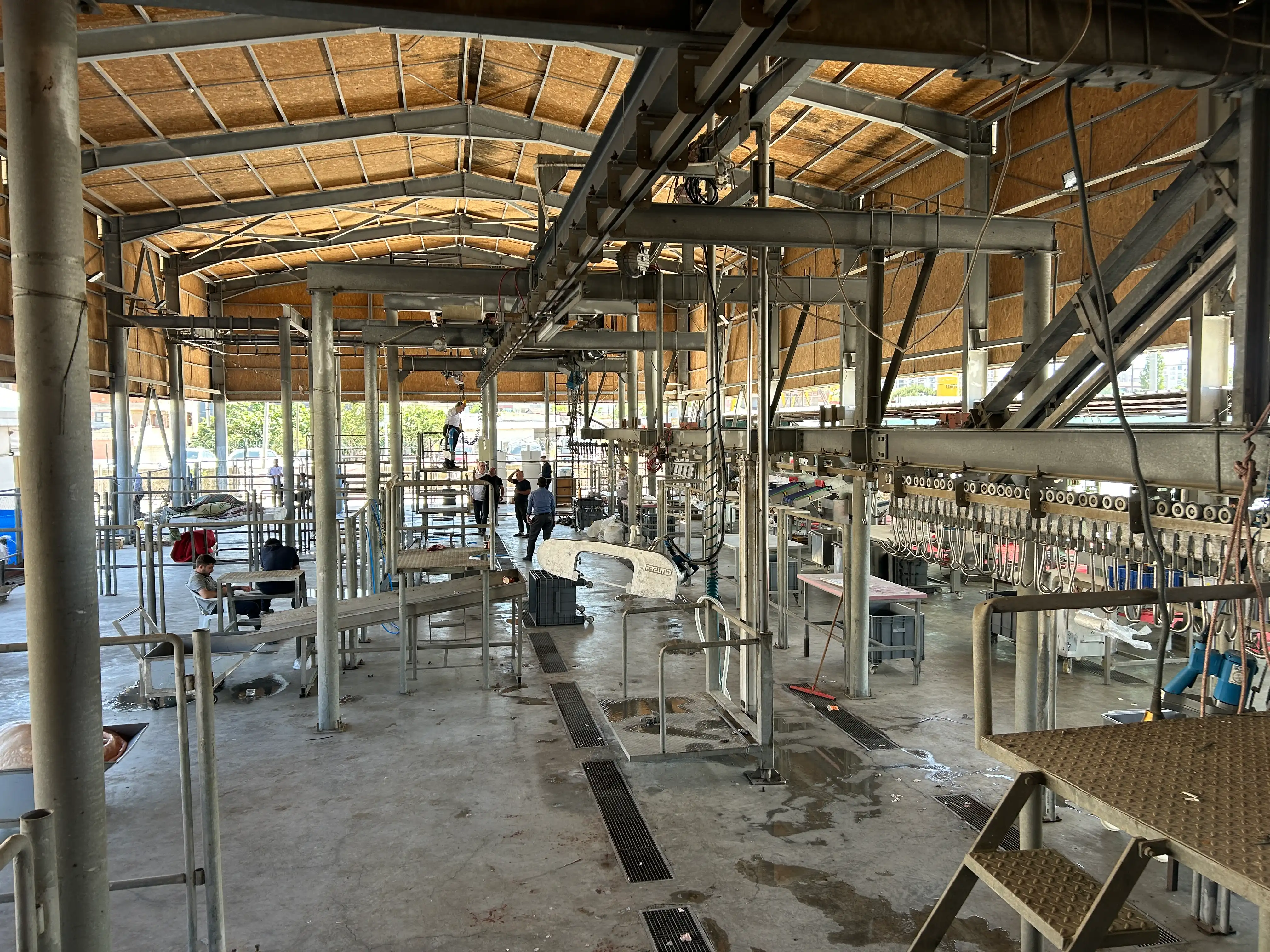 Tesisimiz — Sancak Kurban